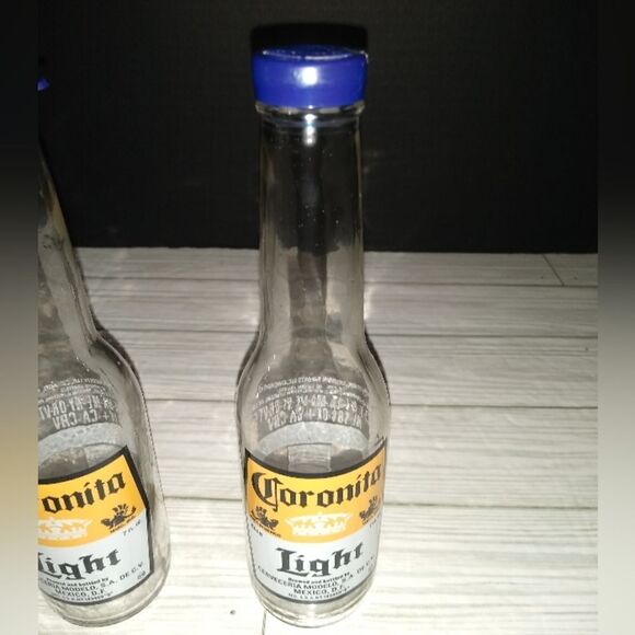 Corona Beer Salt & Pepper Shakers 1 Pair 7oz Coronita Light Bottles & Caps Decor - Picture 4 of 8